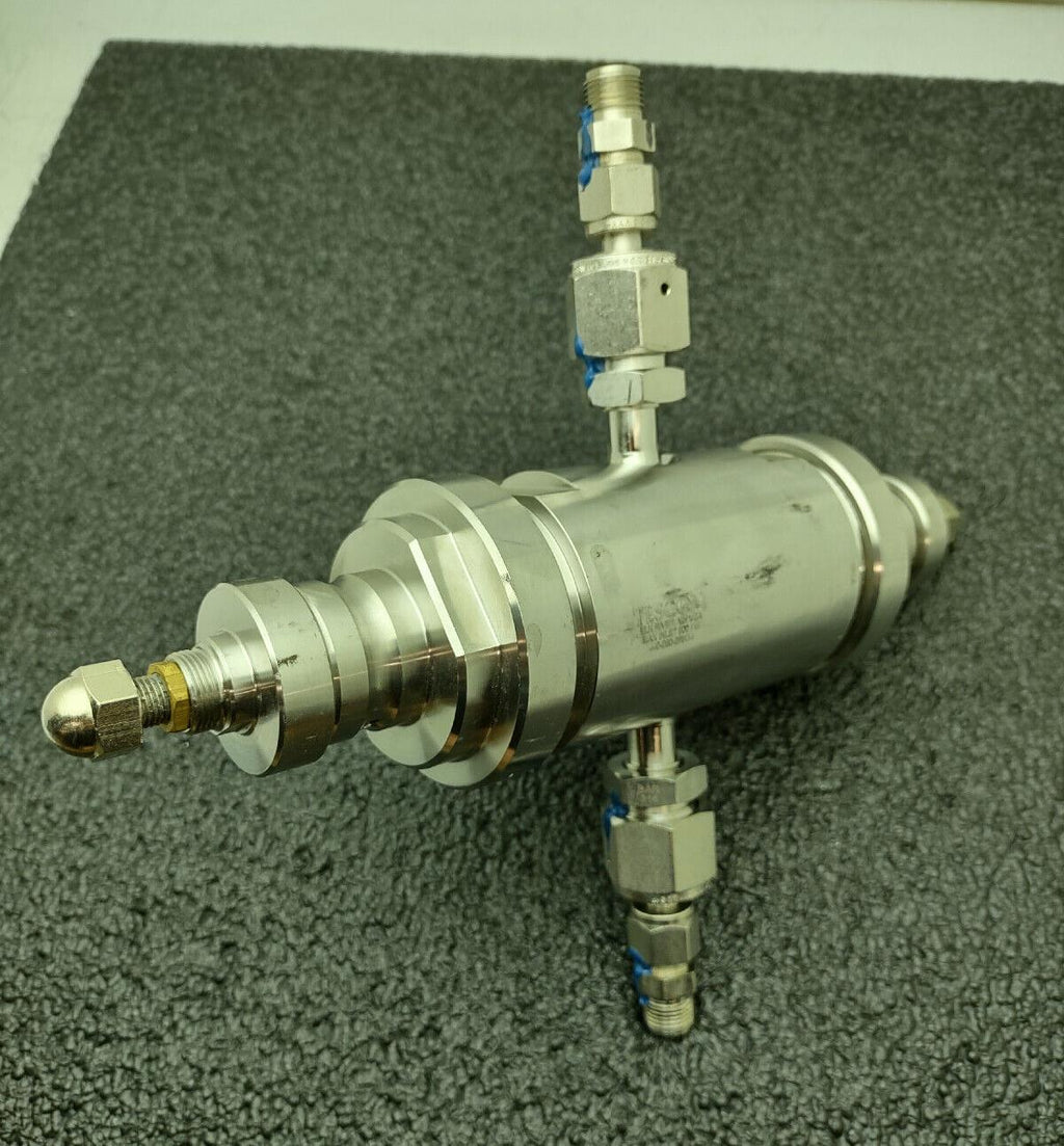 TESCOM PM000249A Pressure Regulator Swagelok Pressure Gauge PGU-50-PC100-L-4FSM