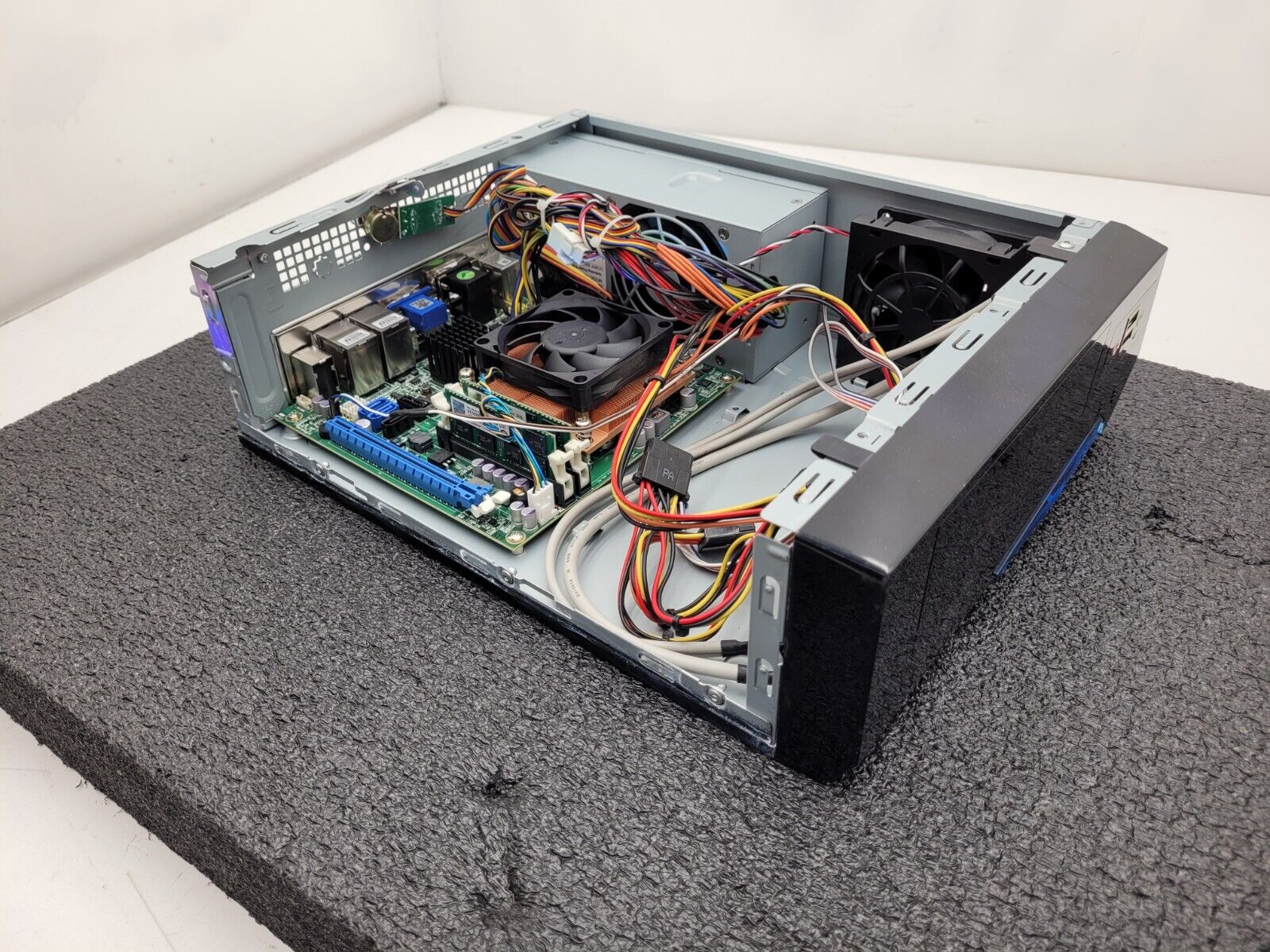 Axiomtek MANO873 REV.AO-RC Industrial Control Motherboard 16Gb Ram Power On Test