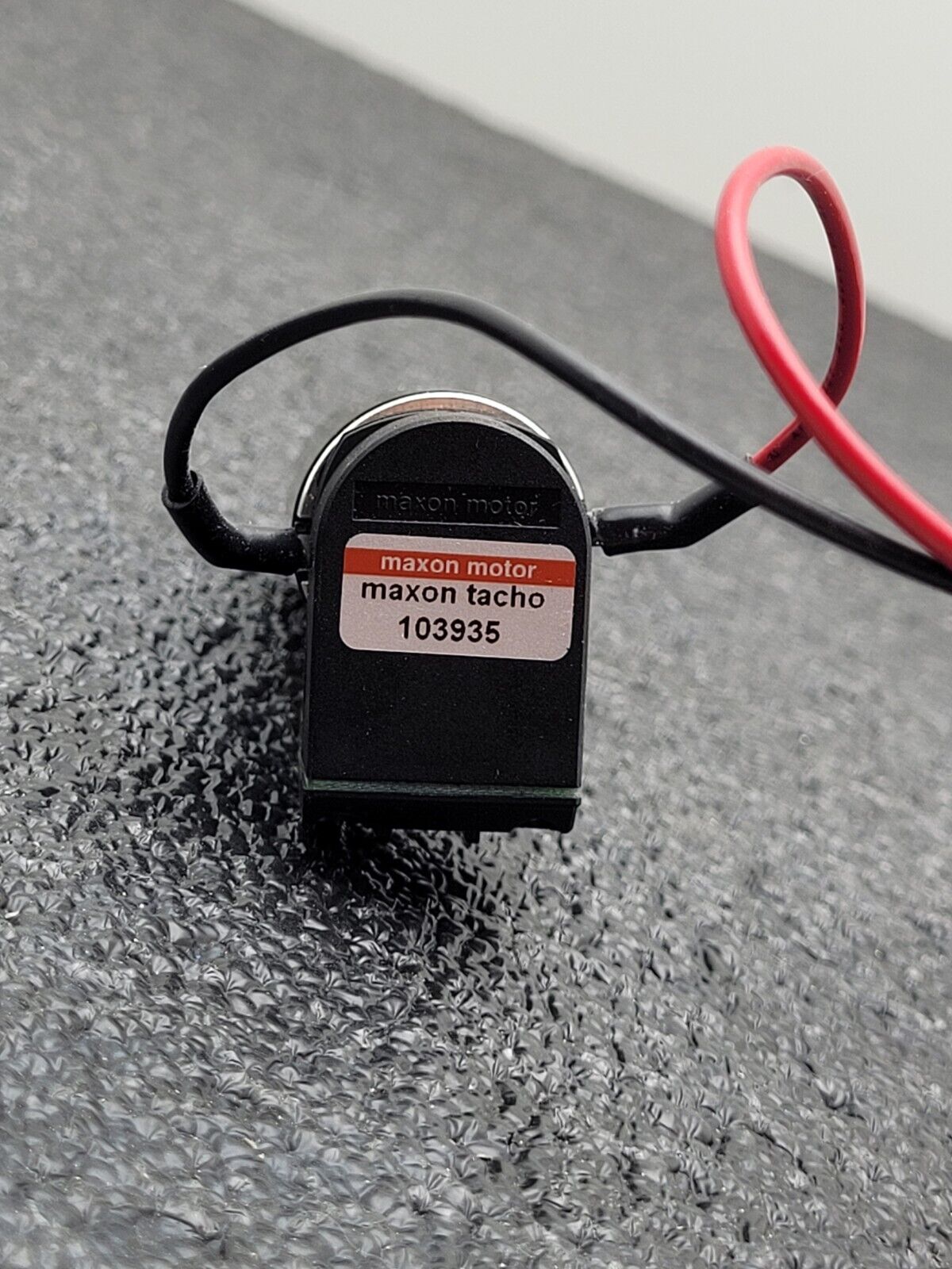 Maxon Motor 168725 Maxon Tacho 103935 RE 25 Ø25 mm Graphite Brushes, 20 Watt