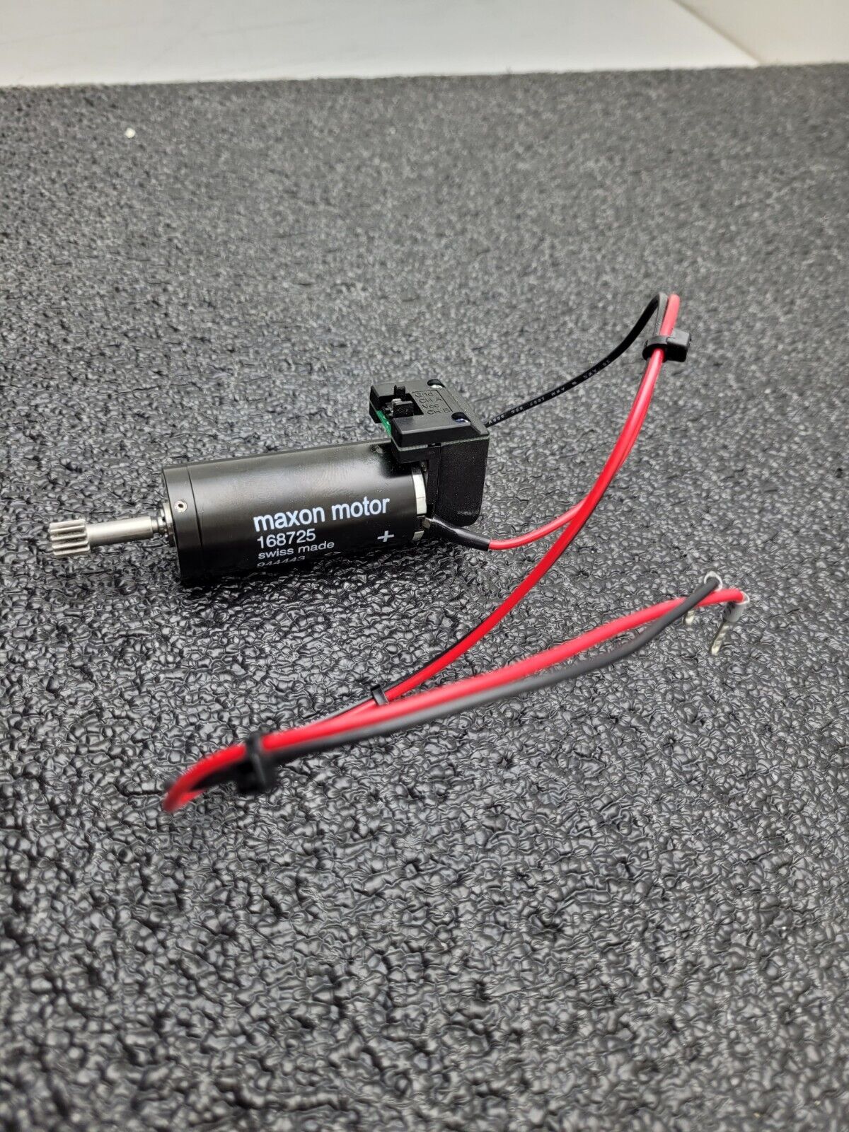 Maxon Motor 168725 Maxon Tacho 103935 RE 25 Ø25 mm Graphite Brushes, 20 Watt