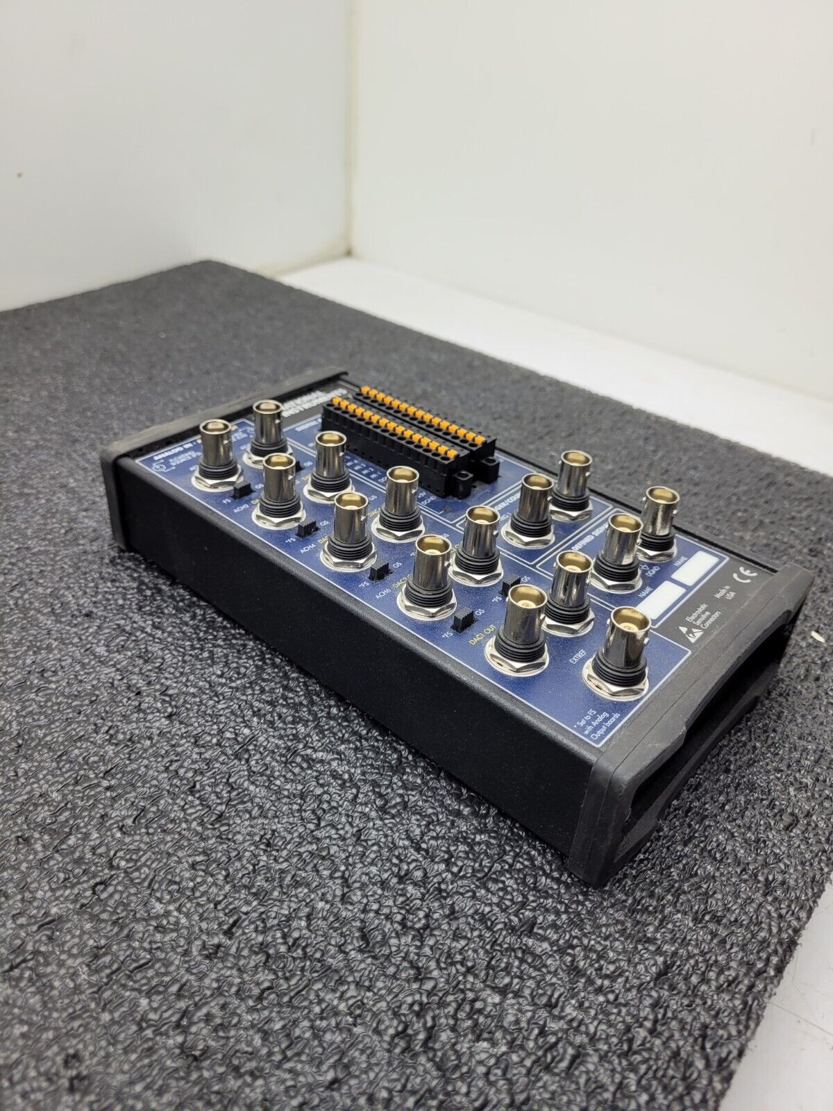 National Instruments BNC-2110 Data Acquisition Breakout Box PN:185124D-01