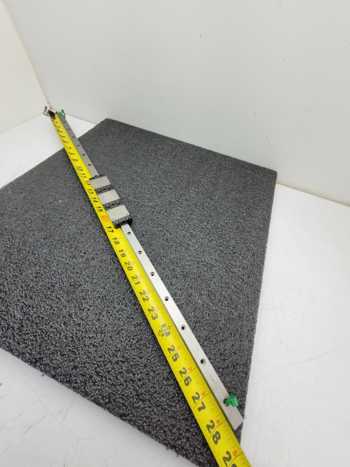 Lot of 2 Rails 6 blocks THK SRS15M OK135 Linear Bearing w/ 718 mm Rail