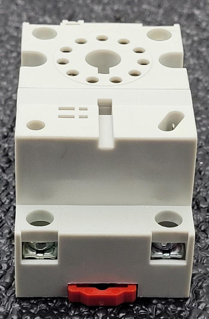 Lot of 20 + 3  Automation Direct 750-3C-SKT Relay Mount DIN Rail Base New