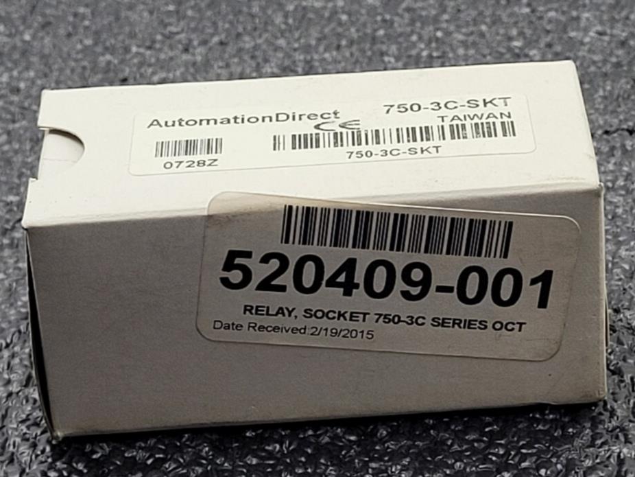 Lot of 20 + 3  Automation Direct 750-3C-SKT Relay Mount DIN Rail Base New