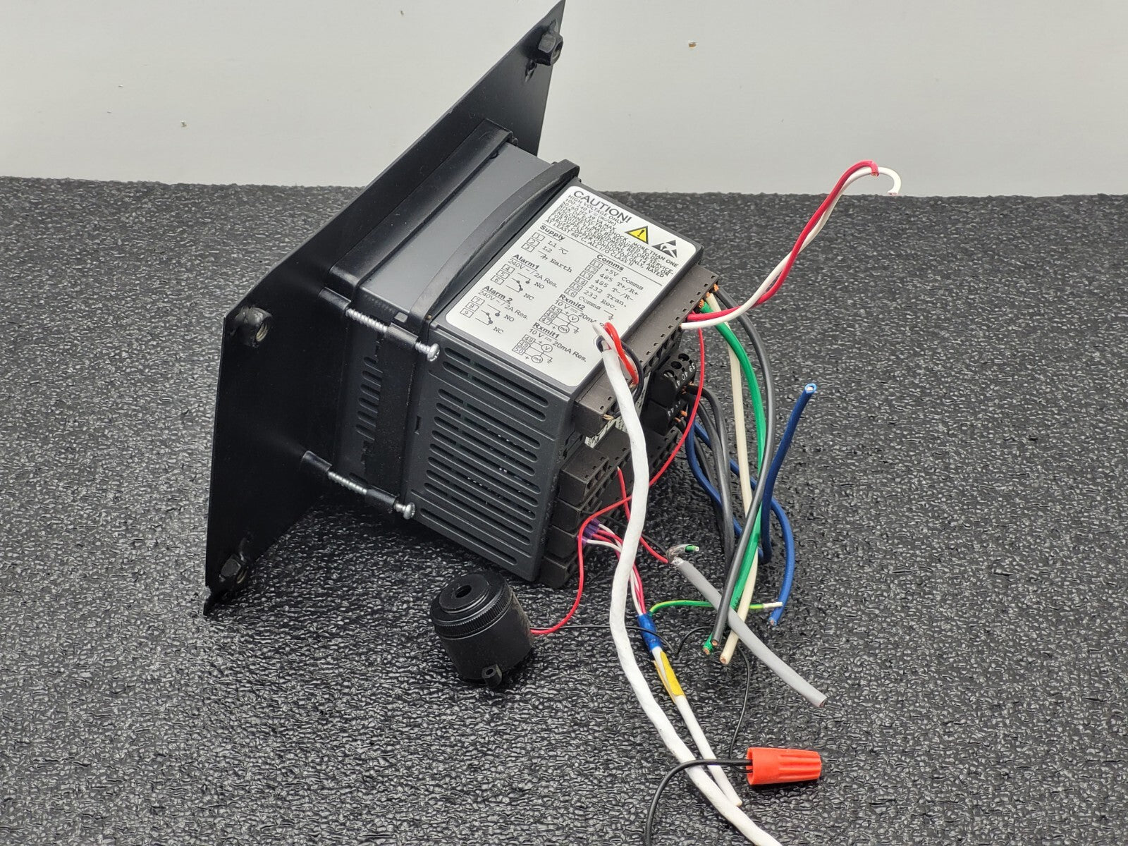 Watlow Temperature Single Channel Ramping Control F4SH-CCA6-11RG 100-240VAC In
