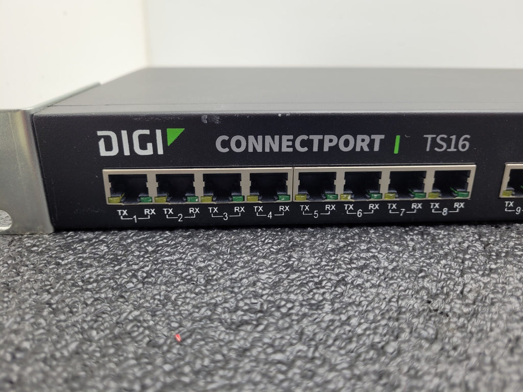 Digi ConnectPort TS 16 Terminal Server 50001551-01 w/ Brackets