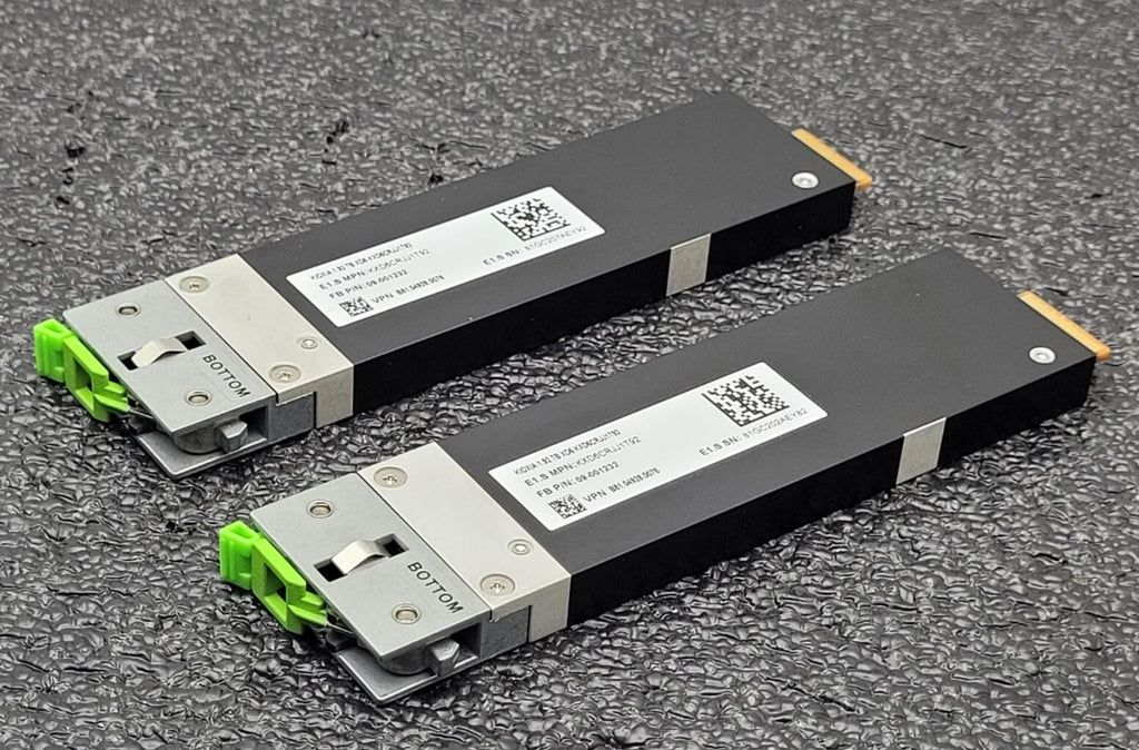 Lot of 2 Kioxia KXD6CRJJ1T92 Hard Drive 1.92TB SSD NVMe PCIe 4.0, NVMe 1.3c E1
