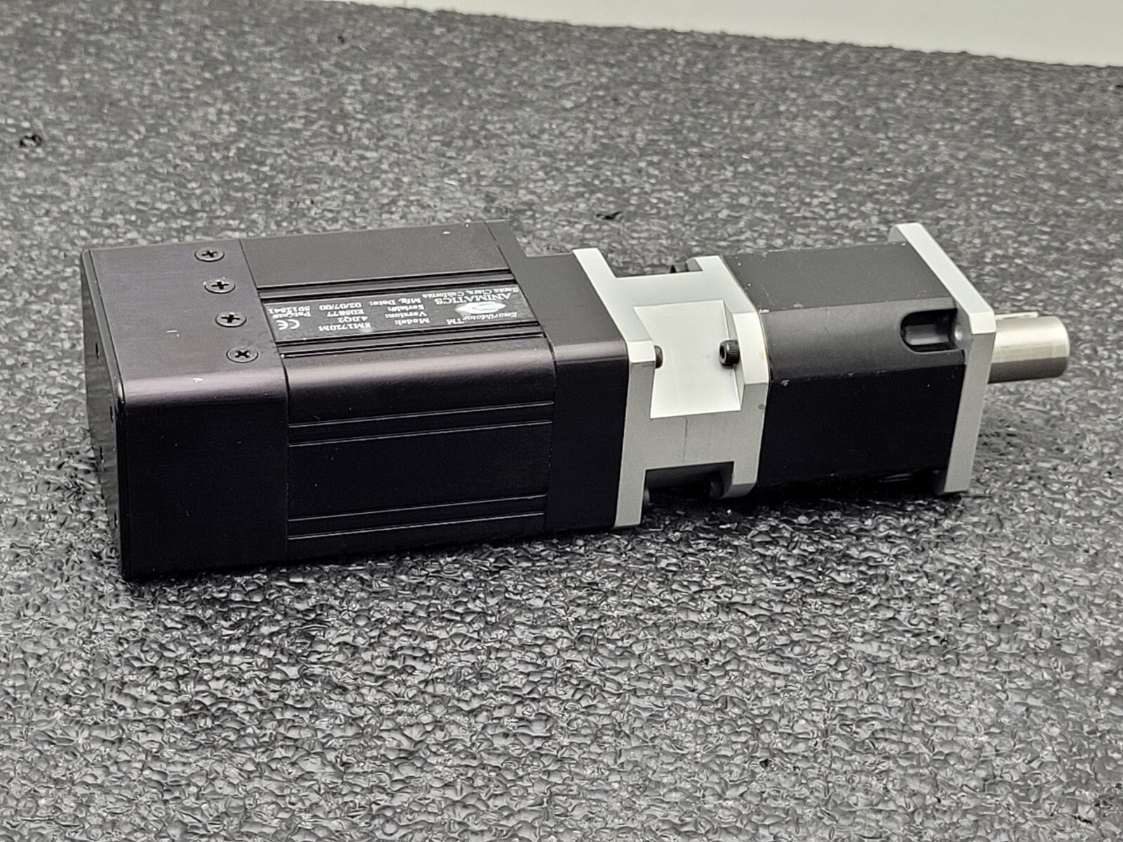 Animatics SM1720M Smart Motor Ver 4.0Q2 E05877 w/ GH17P10 10:1 Gearhead