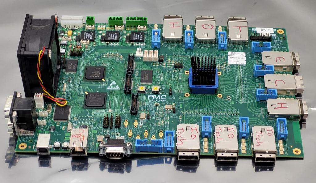 PMC Sierra PM8005C-F3EI PM8005 Development Board SAS/SATA SXP36X6Gsec FVB