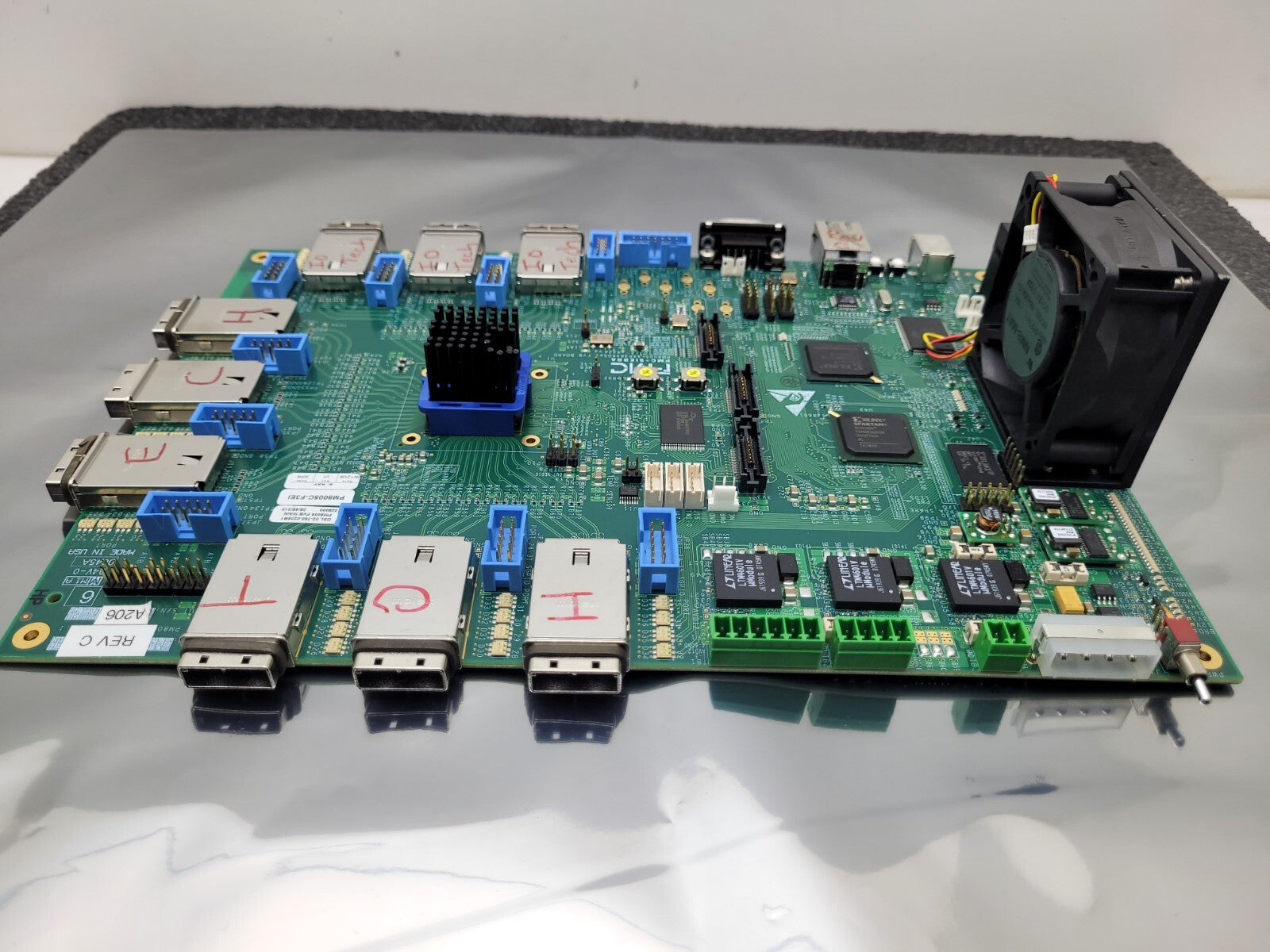 PMC Sierra PM8005C-F3EI PM8005 Development Board SAS/SATA SXP36X6Gsec FVB