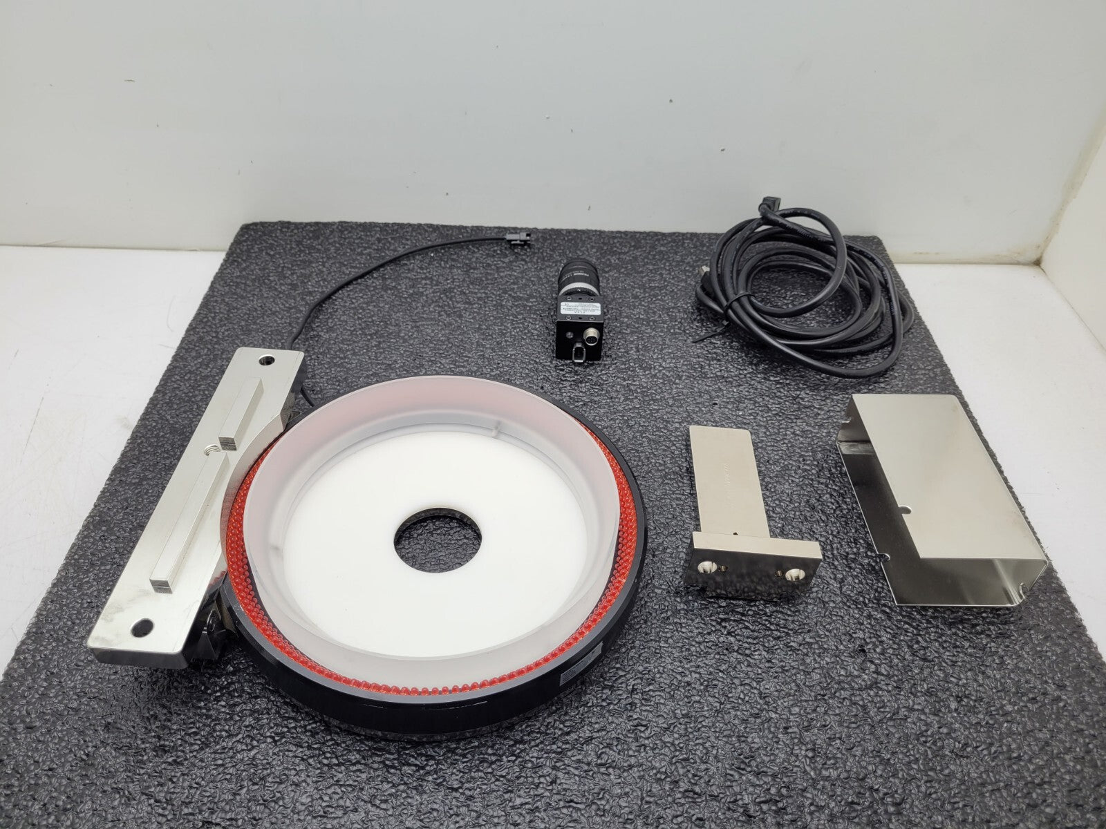 Point Grey CCD Camera FLEA-HIBW-CB IEEE-1394  w/Tamron 2.3-16mm LDR-208LA CCS