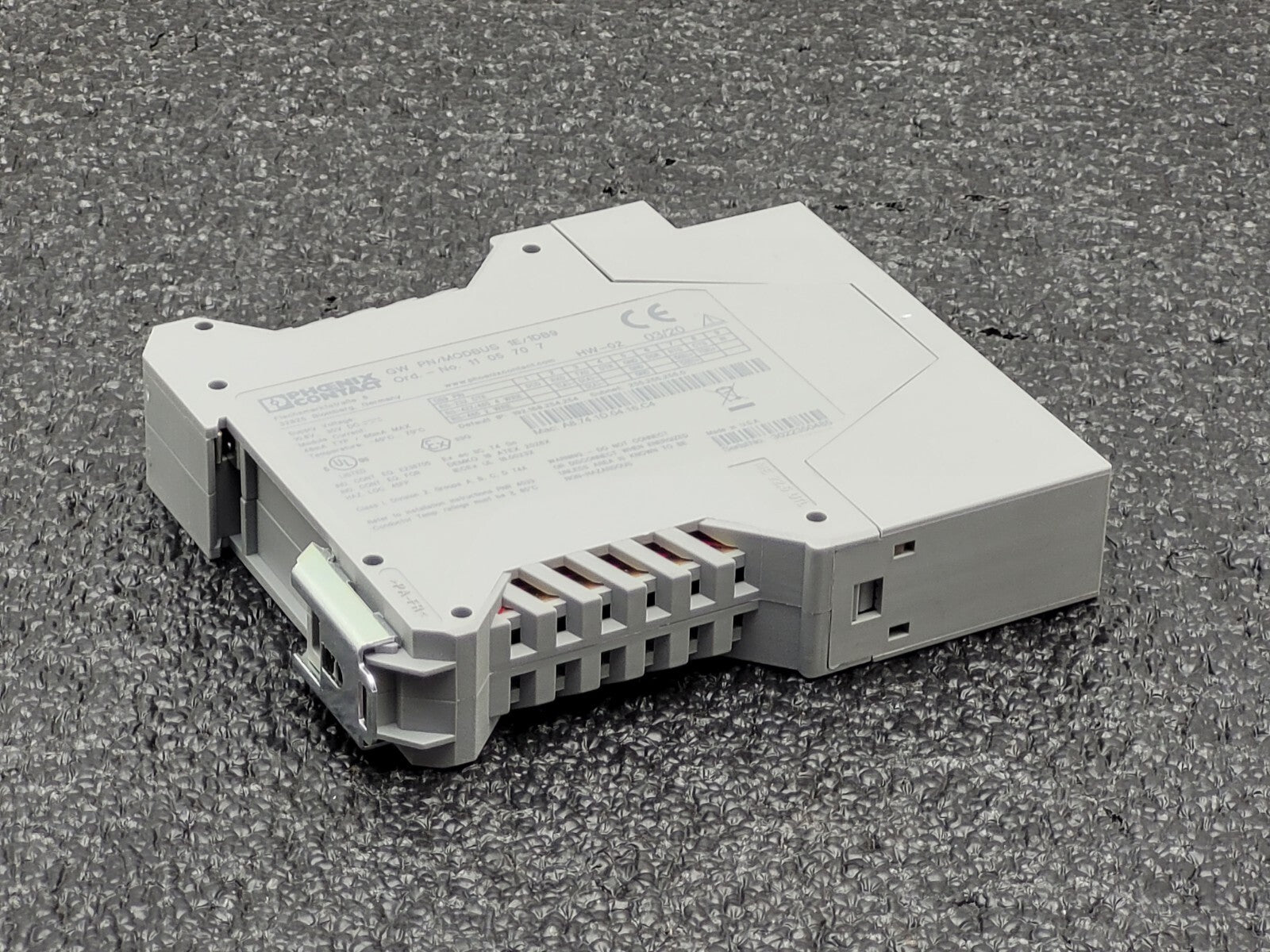 Phoenix Contact GW PN/MODBUS 1E/1DB9 Interface Converter 1105707