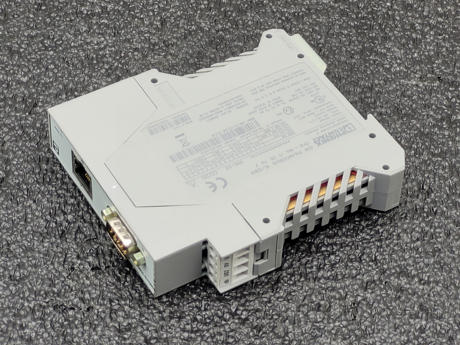 Phoenix Contact GW PN/MODBUS 1E/1DB9 Interface Converter 1105707