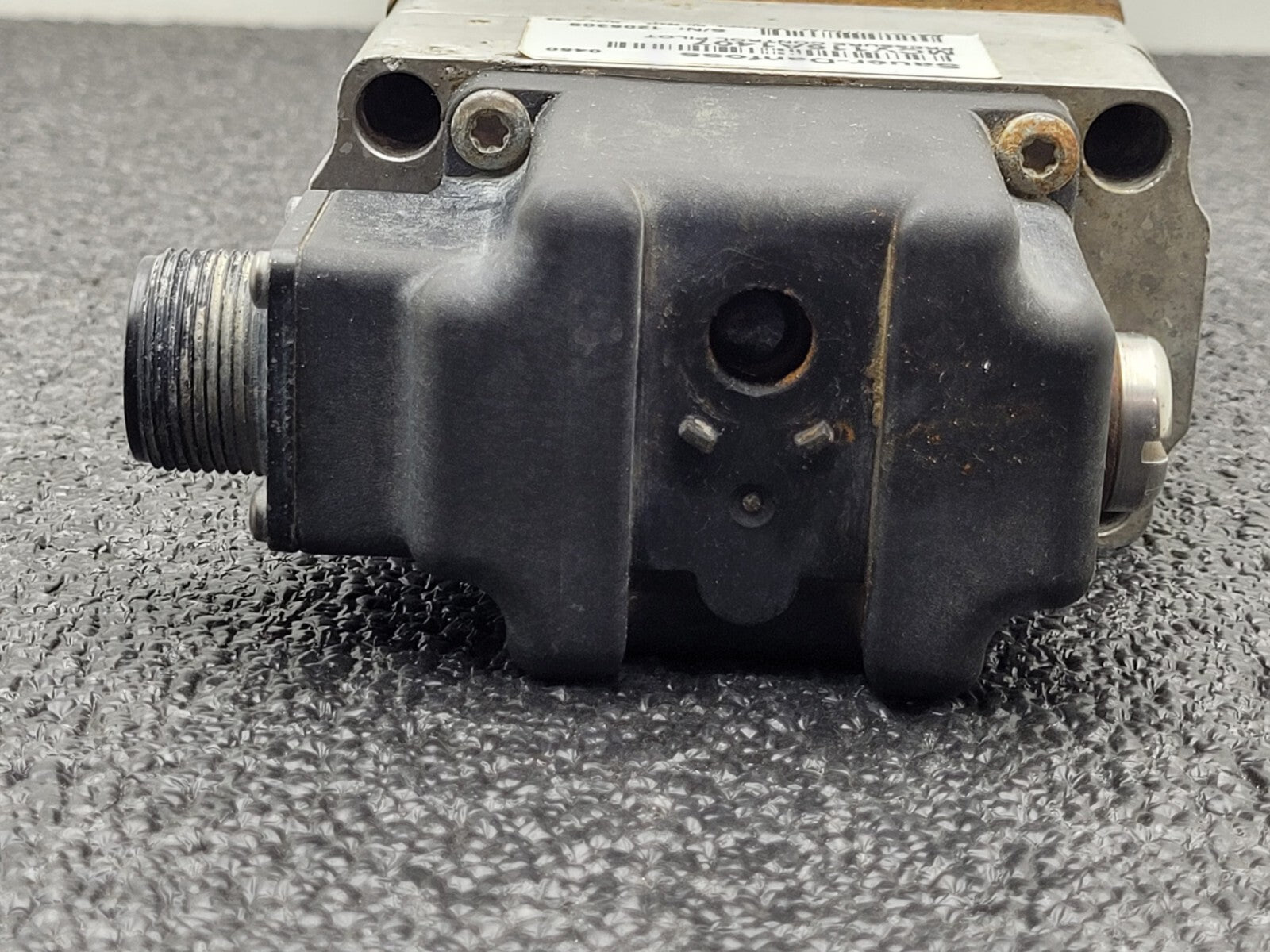 SAUER DANFOSS FLOW CONTROL SERVOVALVE KVFBA5206 MCV116A1407