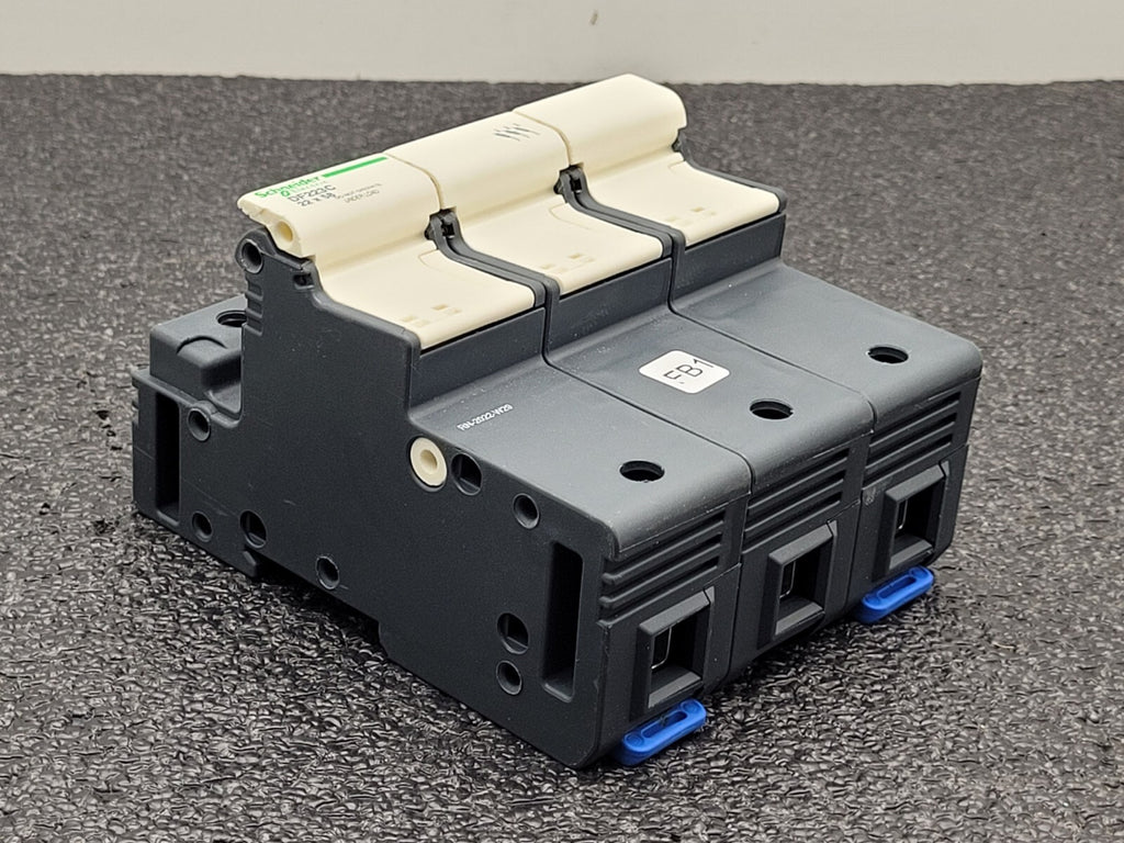 Schneider 3x Fuse Carrier DF223C 3P 125A 690VAC 22x58mm Fuse DIN Rail Mount