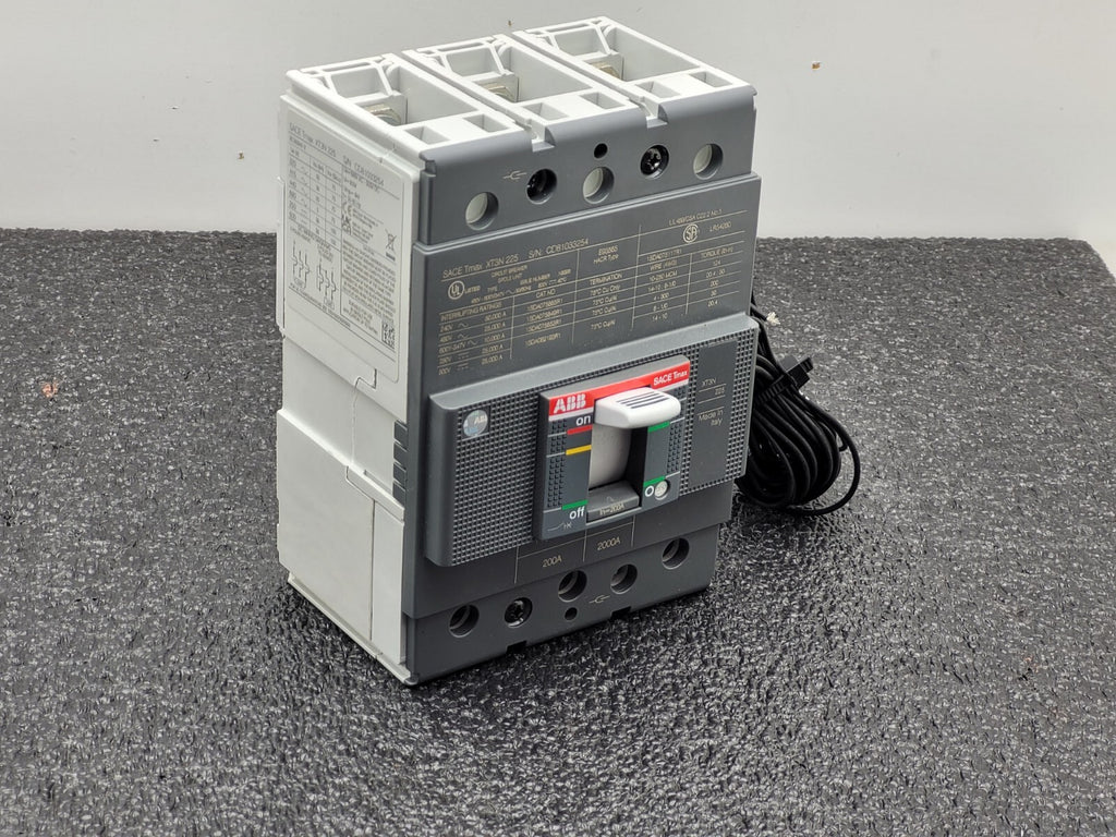 ABB SACE TMAX XT3N  3PH 225 3 Pole Circuit Breaker