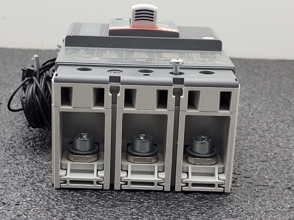 ABB SACE TMAX XT3N  3PH 225 3 Pole Circuit Breaker