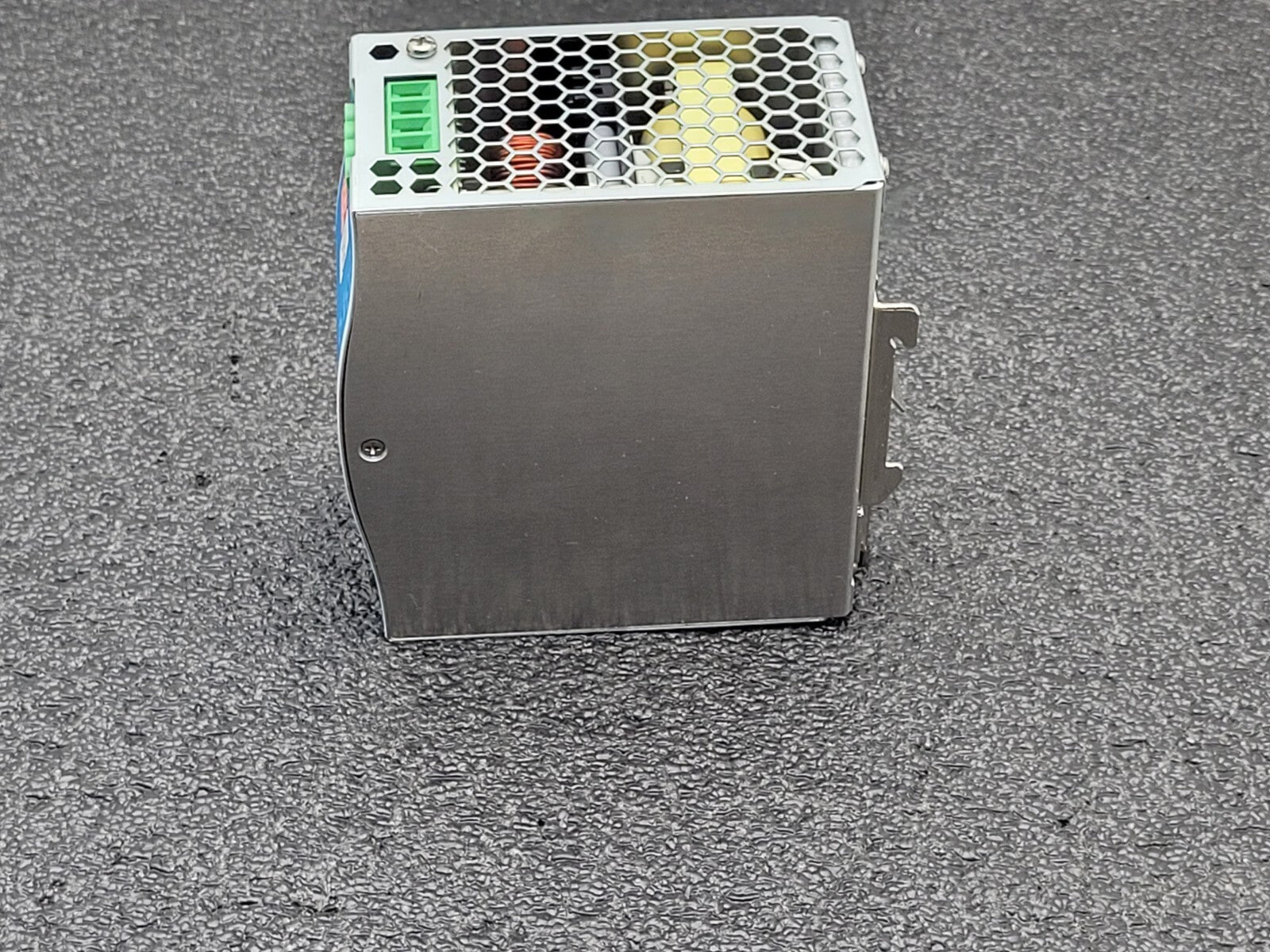 Mean Well NDR-240-24 Power Supply 1 Output 240W 24VDC 0-10A .
