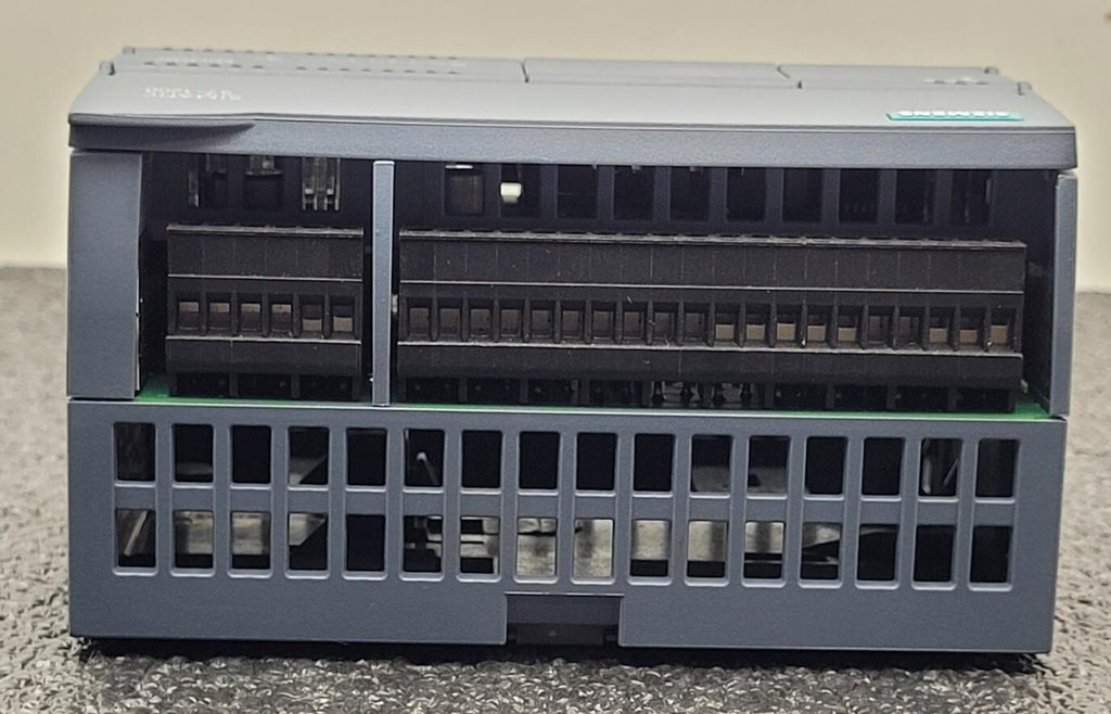 Siemens SIMATIC S7-1200 CPU 1215C DC/DC/RLY 6ES7 215-1HG40-0XB0