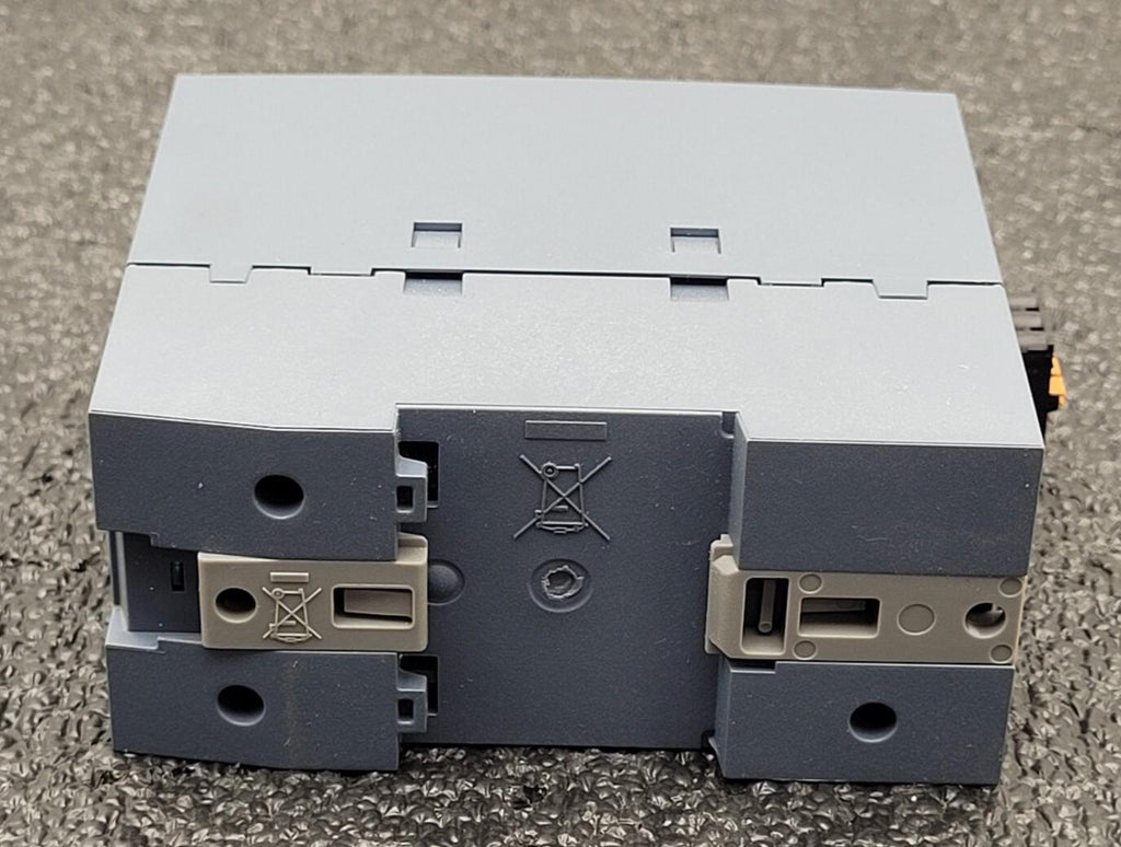 Siemens 6GK5008-0BA10-1AB2 SCALANCE XB008 Unmanaged Industrial Ethernet Switch