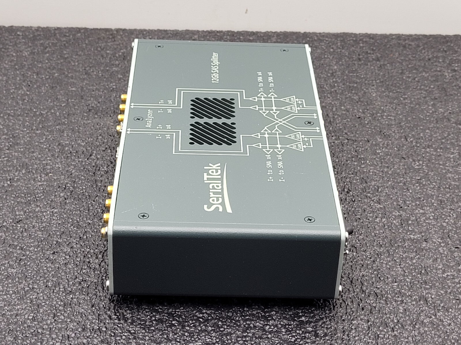 SerialTek 12GB SAS Splitter S-M12SA-SMA Working Pull Includes power supply