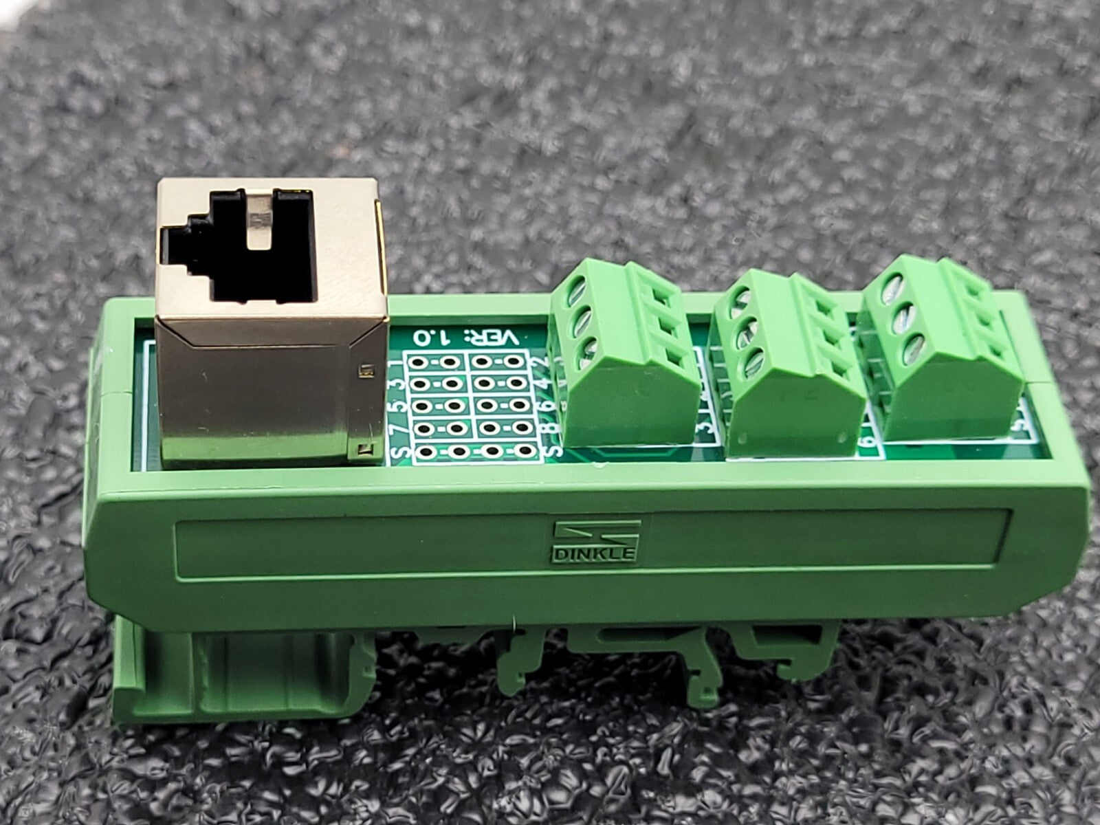 Lot of - 14 Dinkle terminal blocks RJ45 To terminal breakout DIN Rail Mount