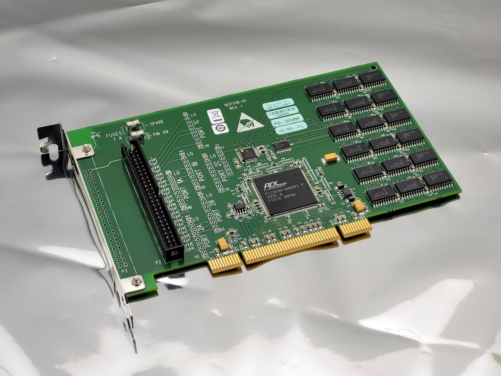 NI National Instruments PCI-DIO48H 193749B-01L 48 CH 64mA high-drive digital IO