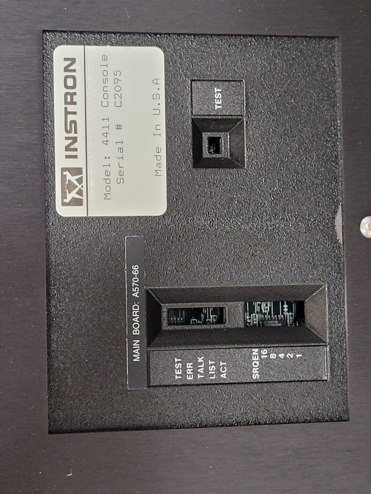 Instron 4411 Tensile Pull Tester Compression Test 5KN Electro Mechanical Test