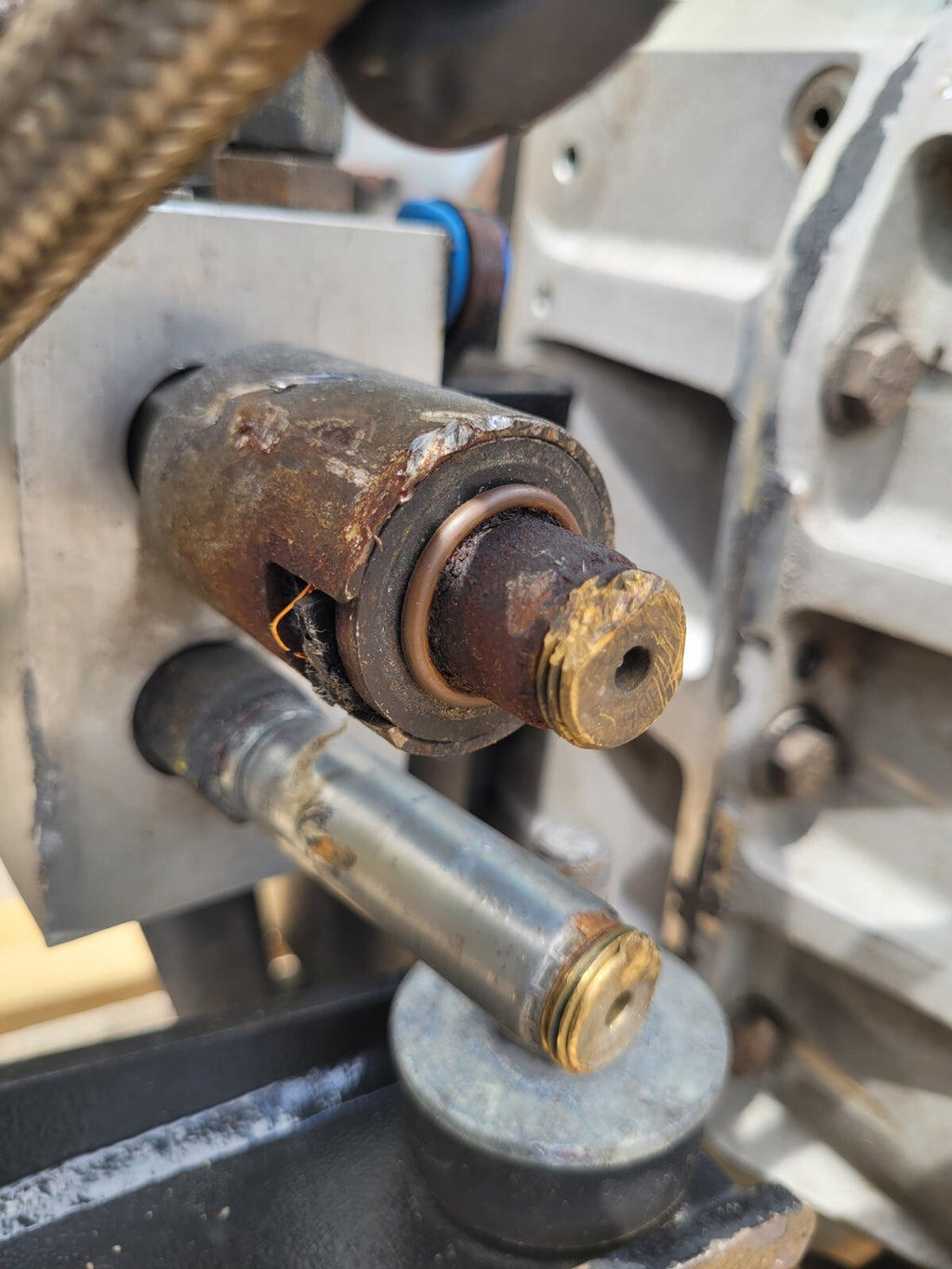 Hydraulic Hybrid Truck Transfer Case 2x Hydro Leduc MA50_094860 Bent Axis Pumps