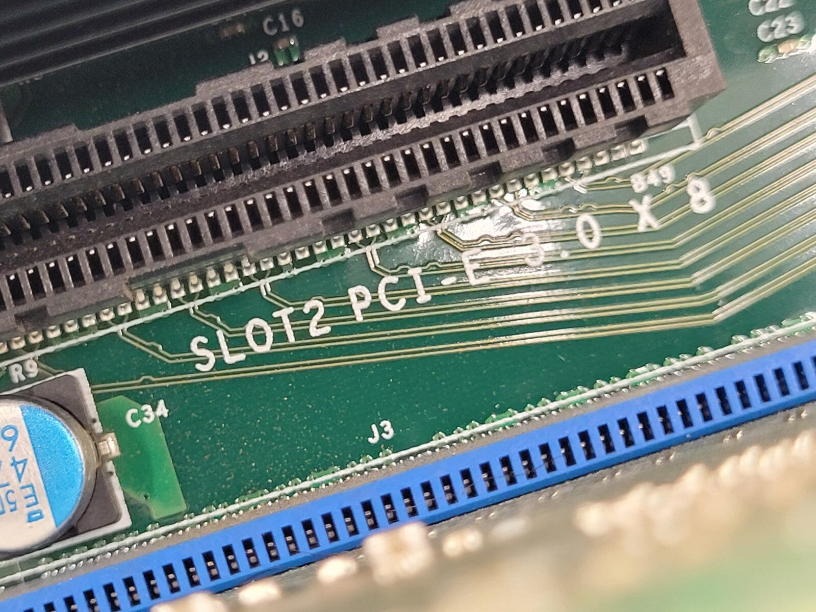 Supermicro SuperServer CSE-829U X10DRU-i+ 2x CPU 12x 3.5" HDD Bay CTO 2U Server