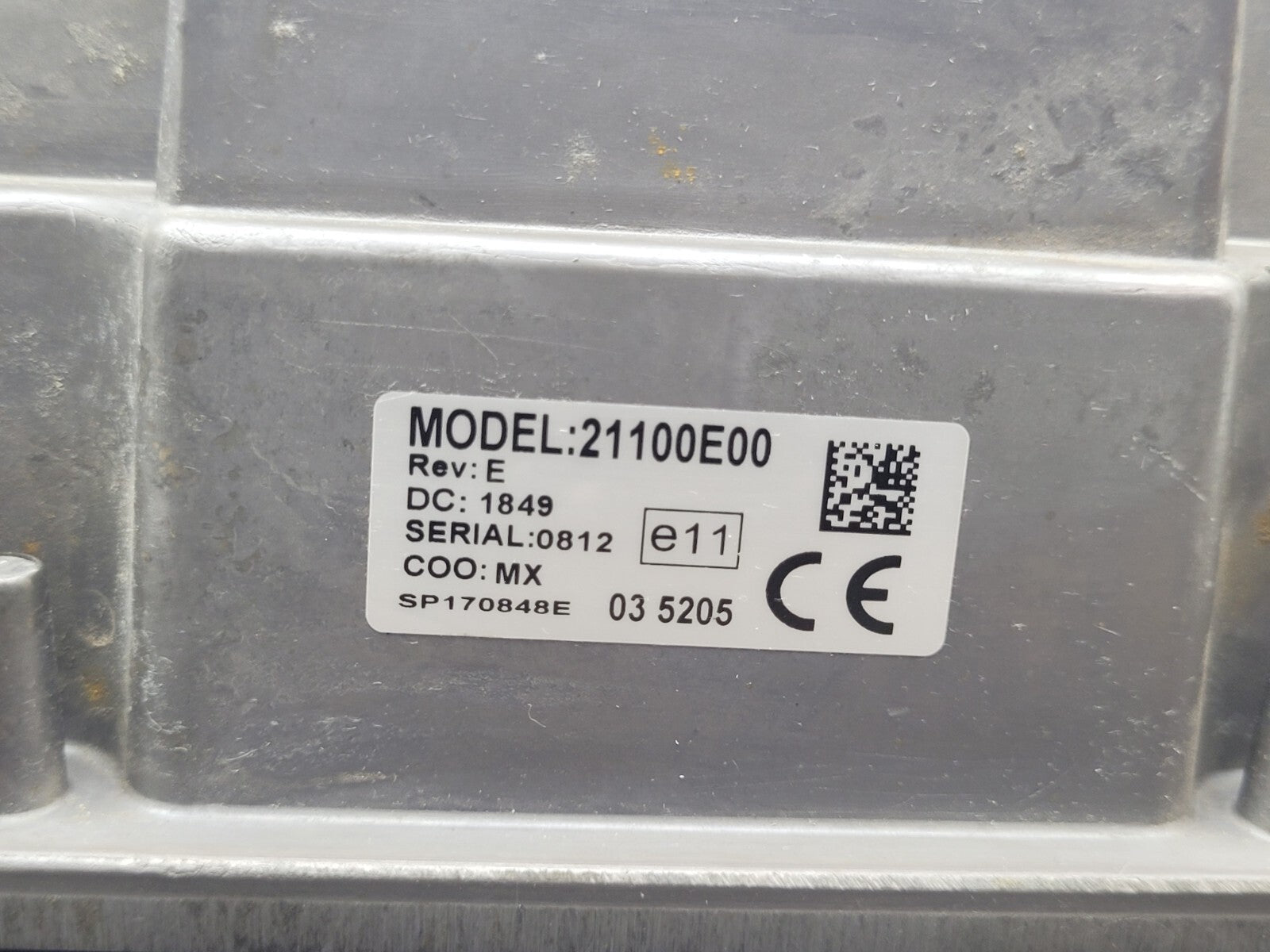 Cooper Bussmann Sure Power 21100E00 Battery Equalizer/Converter 24v to 12V 100A