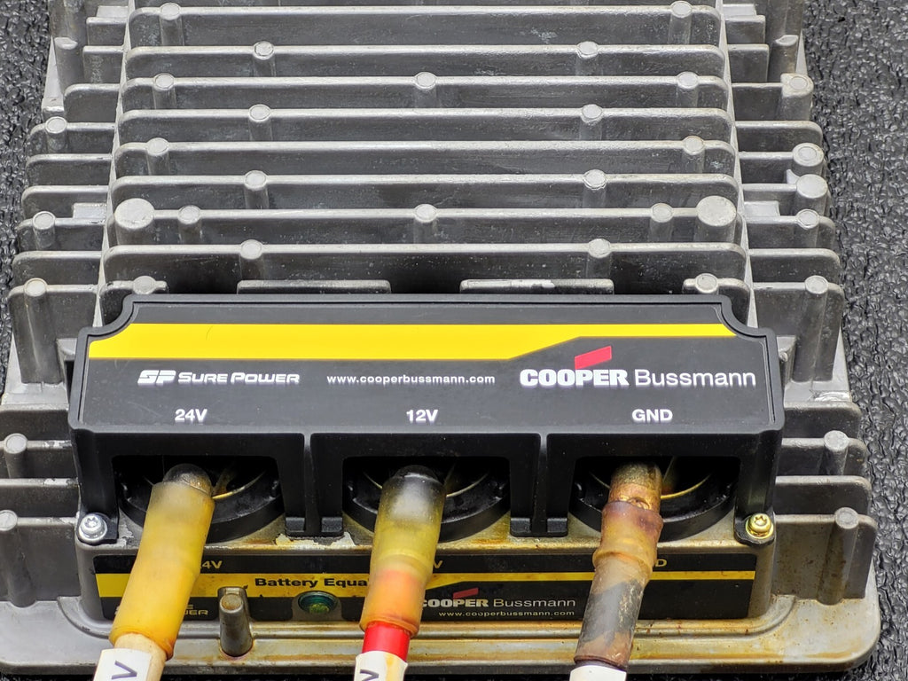 Cooper Bussmann Sure Power 21100E00 Battery Equalizer/Converter 24v to 12V 100A