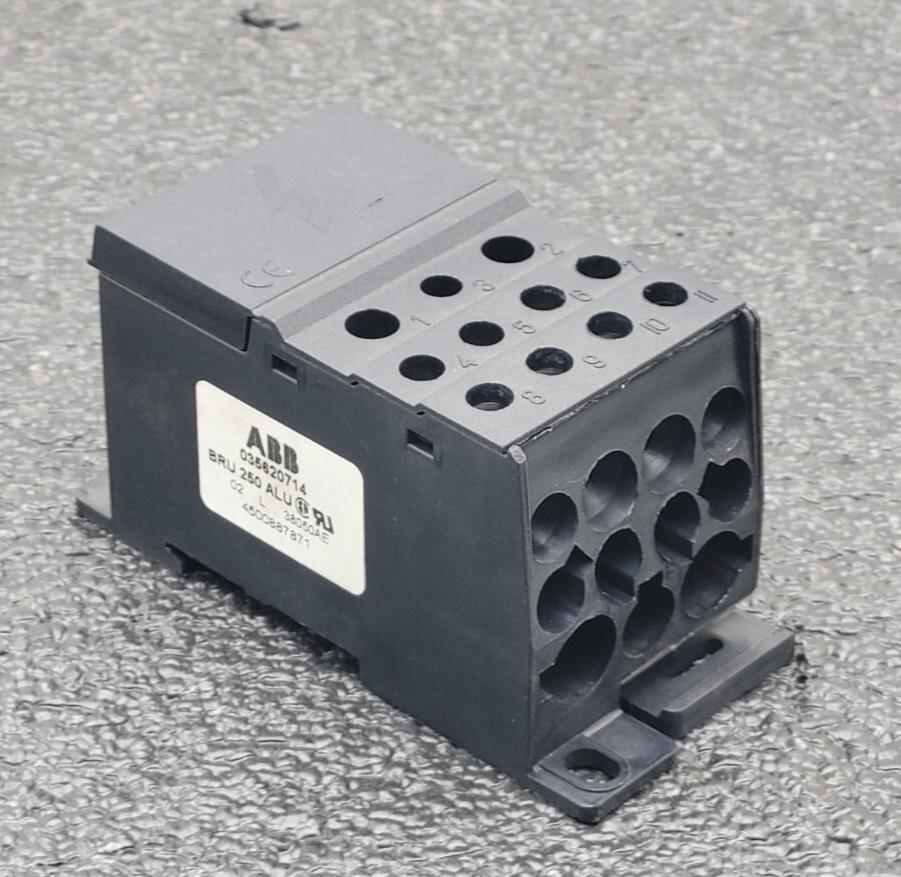 ABB BRU250ALU 35620714 Entrelec 250A Distribution Block 1SNA356207R1400