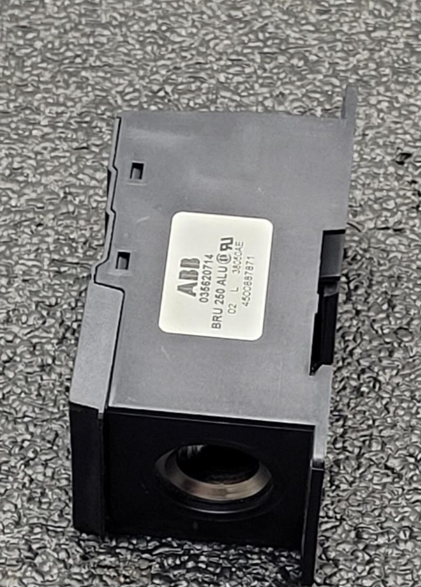 ABB BRU250ALU 35620714 Entrelec 250A Distribution Block 1SNA356207R1400