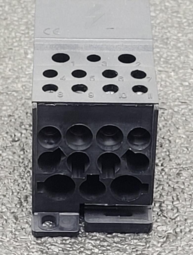 ABB BRU250ALU 35620714 Entrelec 250A Distribution Block 1SNA356207R1400
