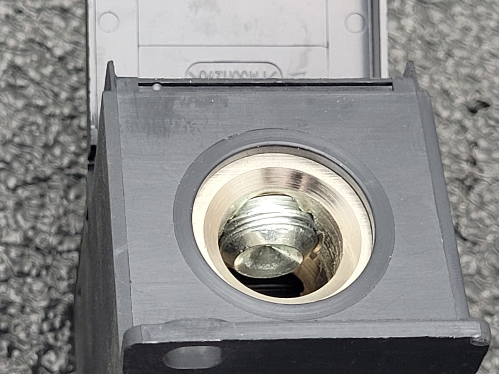 ABB BRU250ALU 35620714 Entrelec 250A Distribution Block 1SNA356207R1400