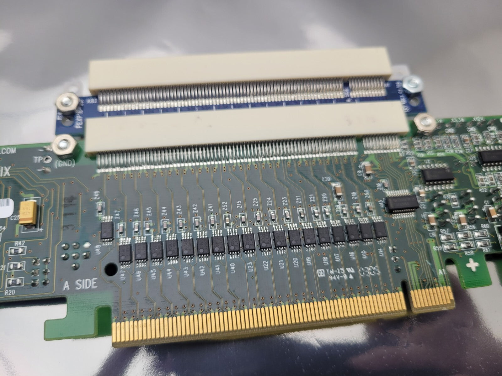 ADEX Electronics PCI Express X16 Bus Isolation Extender Power Cycling Tool