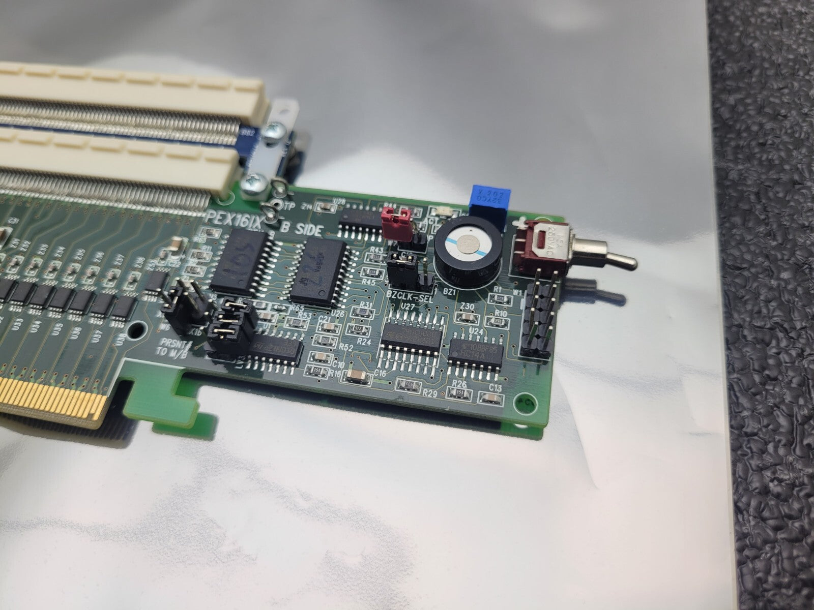 ADEX Electronics PCI Express X16 Bus Isolation Extender Power Cycling Tool