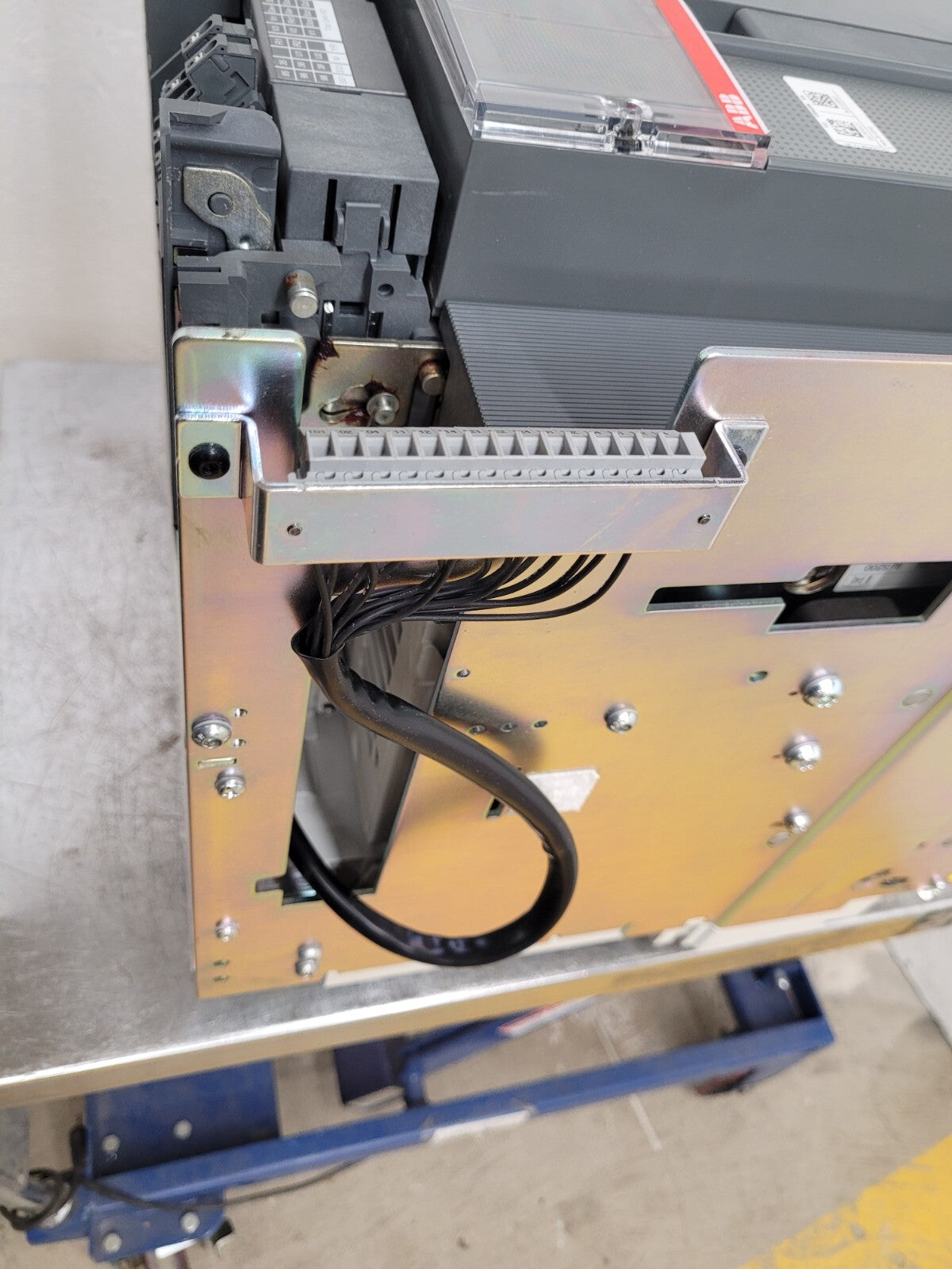 ABB ACB SACE Emax 2 E4.2N 3200A 3POLE Circuit Breaker Ekip Touch LSIG [1A]