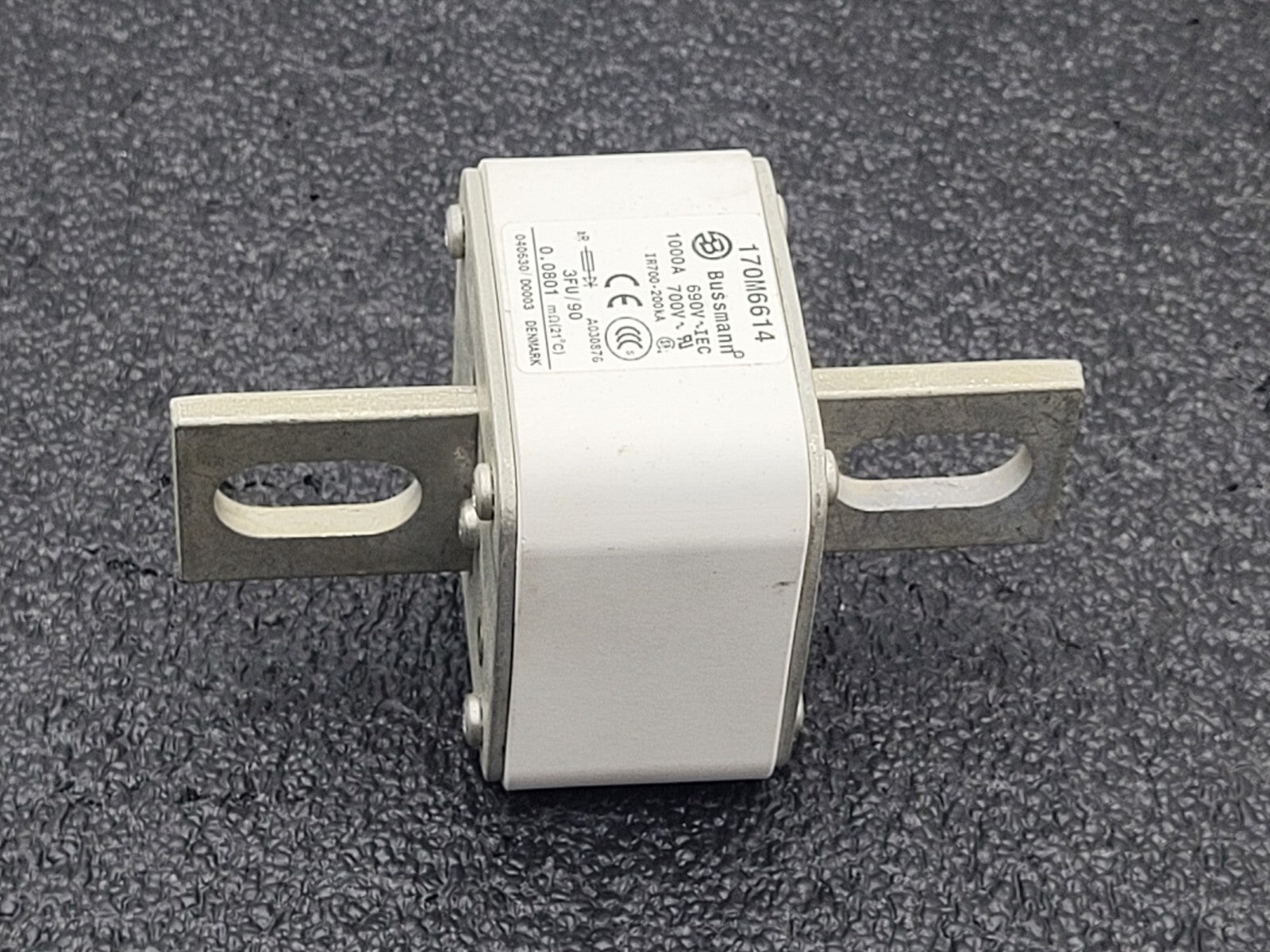 Cooper Eaton Bussmann 170M6614 1000 Amp 690V Fuse NEW In Box