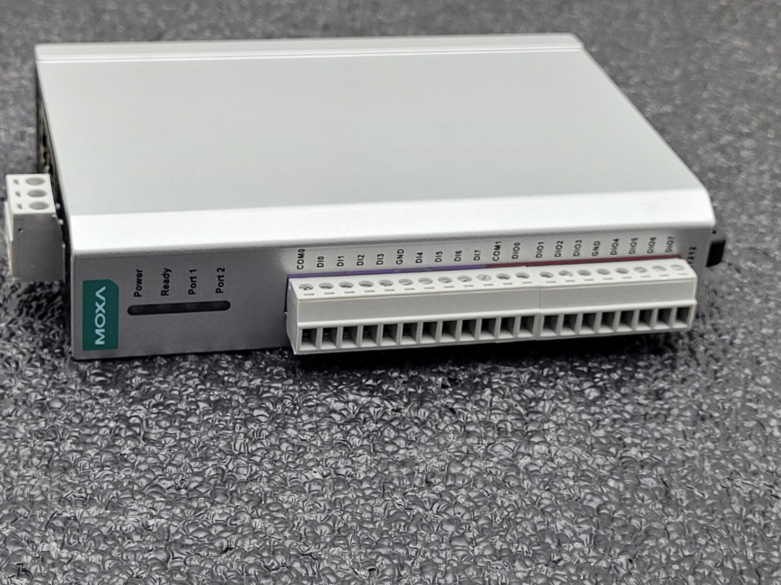 Moxa Group IOLOGIK E1212 IOLOGIKE1212 Din Rail Mount Universal I/O 8 DI 8 DIO