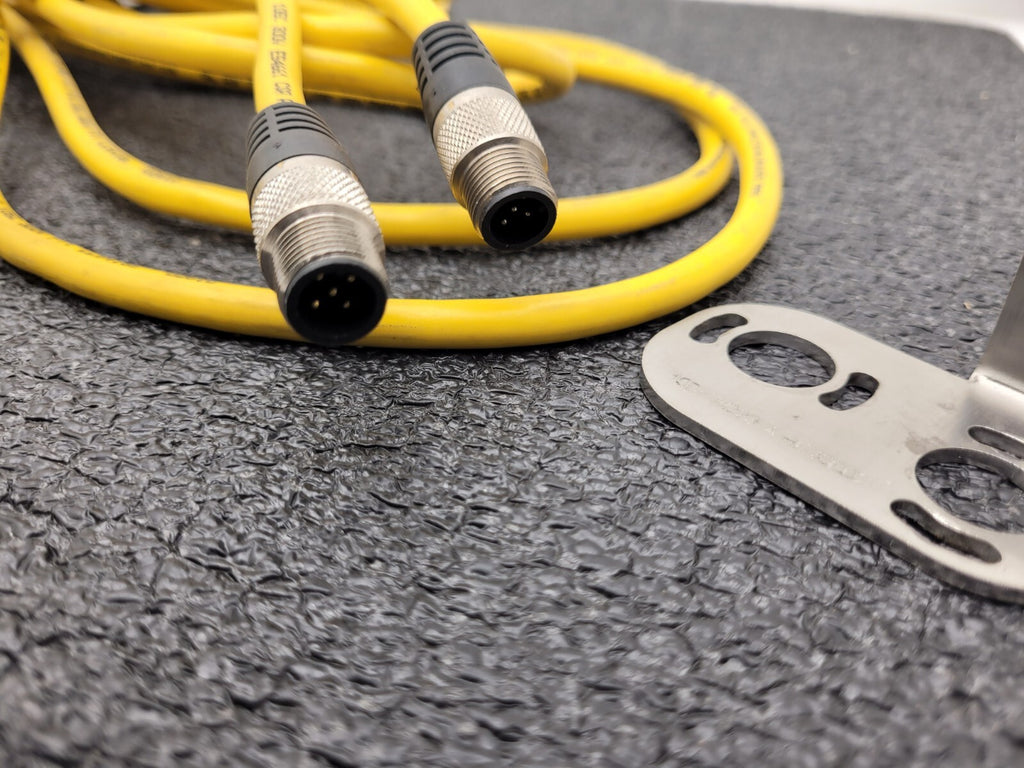 Banner USE2012NP2 & USR2012NP2 MICRO-SCREEN ESD  20" Light Curtain Screen "G"