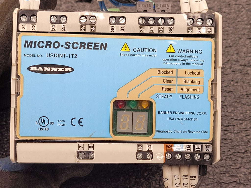 Banner USE2012NP2 & USR2012NP2 MICRO-SCREEN ESD  20" Light Curtain Screen "G"