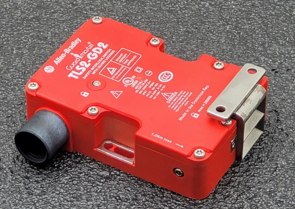 Allen-Bradley 440G-T27 178E TLS2-GD2 Safety Interlock Switch w/ Latch