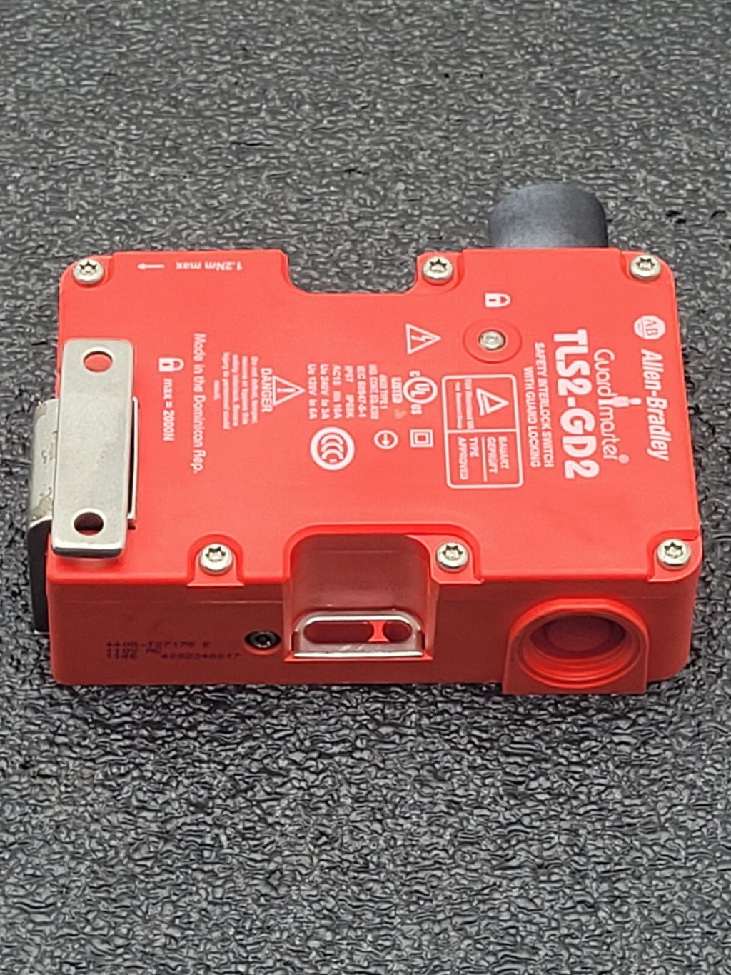 Allen-Bradley 440G-T27 178E TLS2-GD2 Safety Interlock Switch w/ Latch