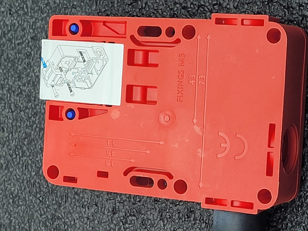 Allen-Bradley 440G-T27 178E TLS2-GD2 Safety Interlock Switch w/ Latch