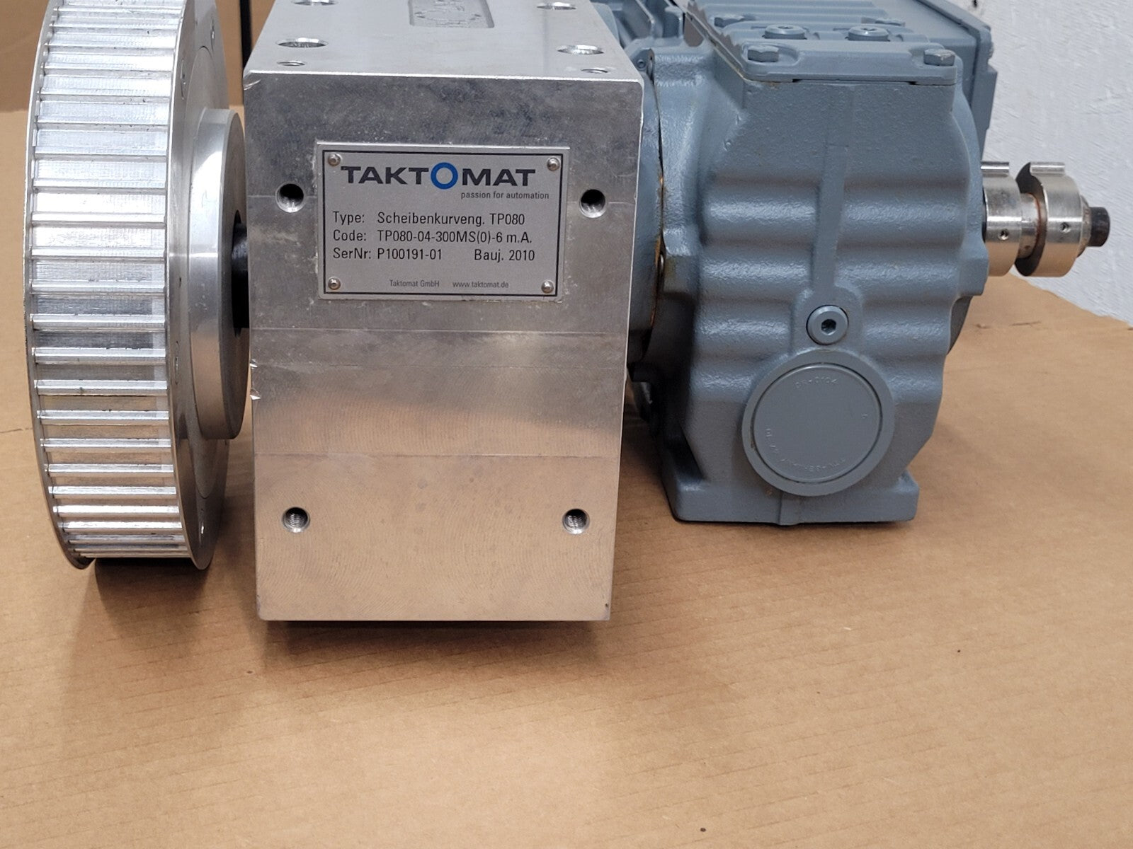 SEW-EURODRIVE SA47/T DRS71S4BE05 Gearmotor Taktomat 45 Degree 8 stop Indexer