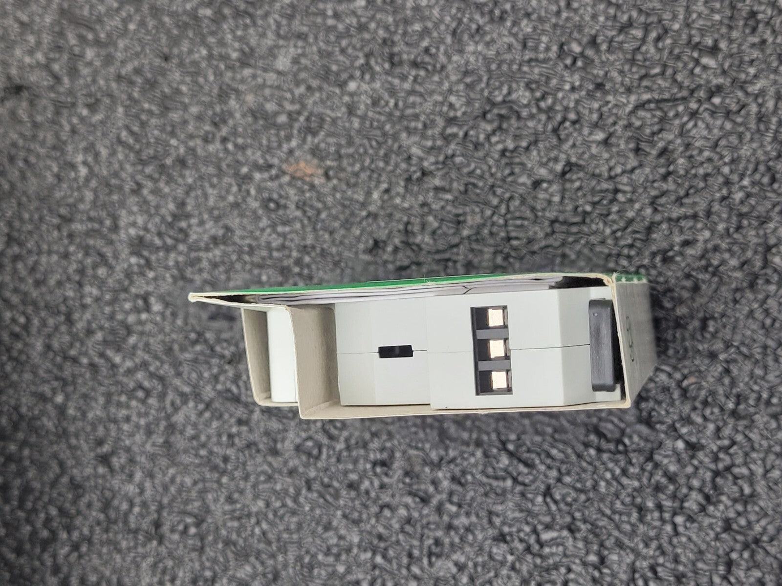 Box of 10x Schneider Electric Magnecraft 841CS1-UNI Current Sensing Relay