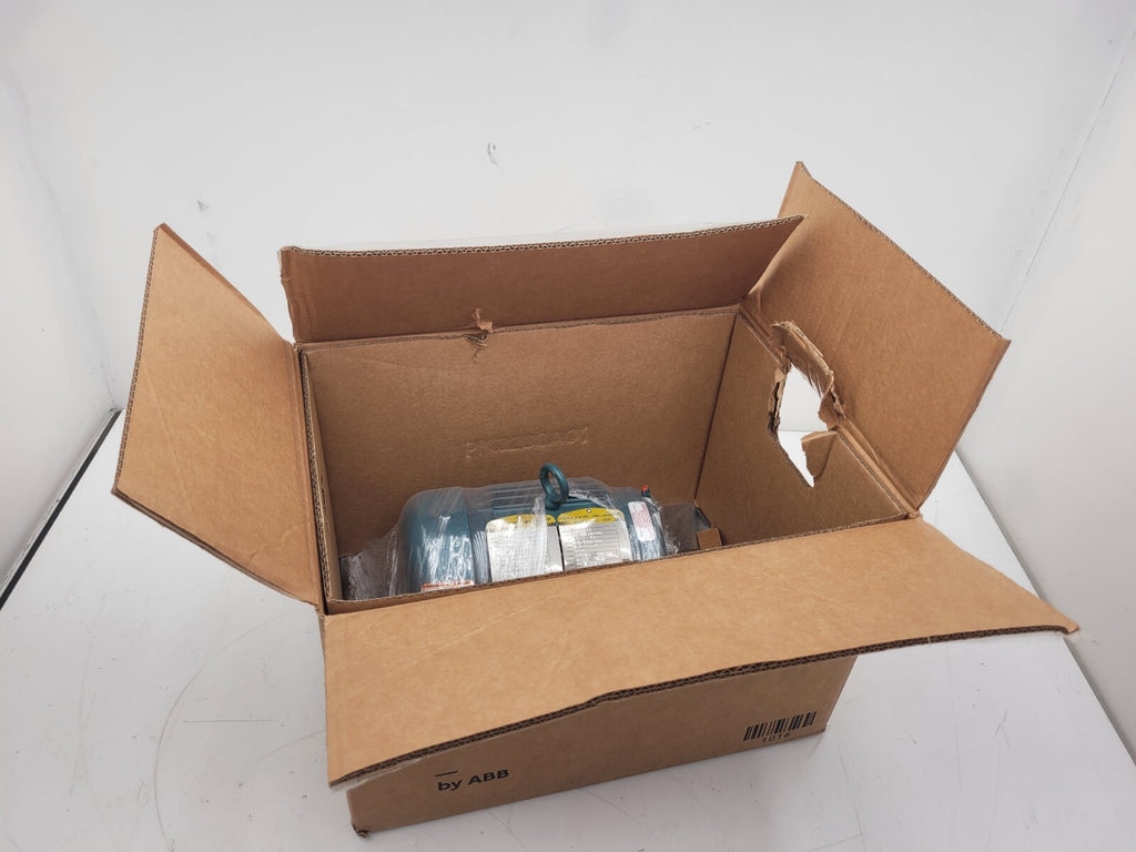 NEW ABB ECP3581T 2.8AMPS 1HP 3PHASE 60 HZ 208-230/460VOLTS MOTOR.