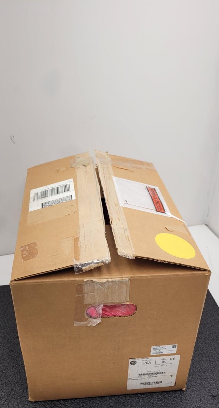 ALLEN BRADLEY POWERFLEX 70 AC DRIVE 432-528VAC 3 PH SER. A 20AD022A3AYNANCO